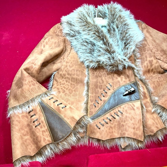 Brown Tan Mixed Faux FUR SUEDE Jacket Size XL Art To Wear Animal Print Button Up - Picture 1 of 16